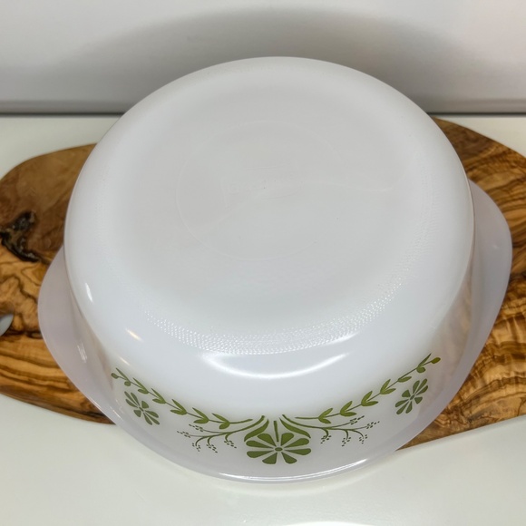 Vintage Jeannette Glasbake White Green Daisy 1 ½ Qt Casserole Dish #J2600 USA - Picture 6 of 16